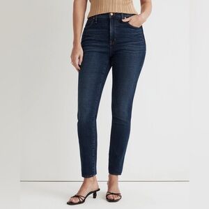 Madewell 9” Mid Rise Skinny Jeans size 35